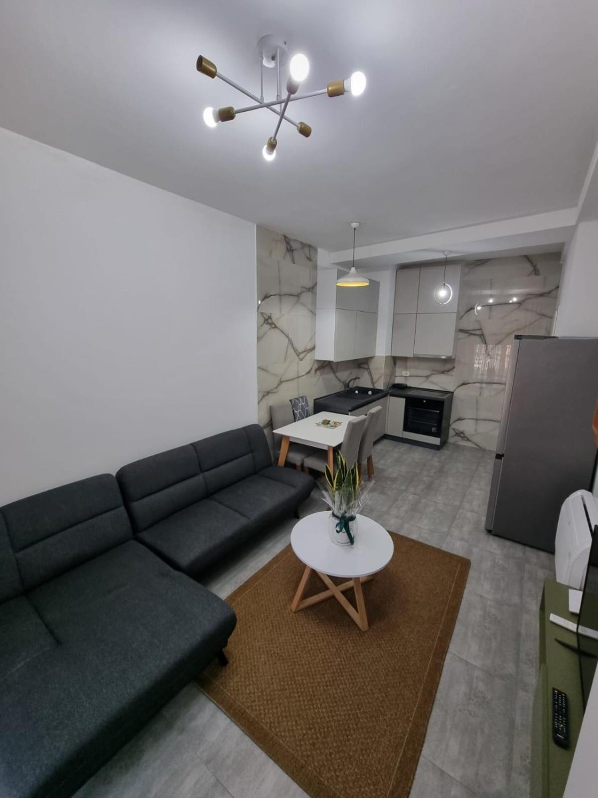 Odahousetirana Tirana